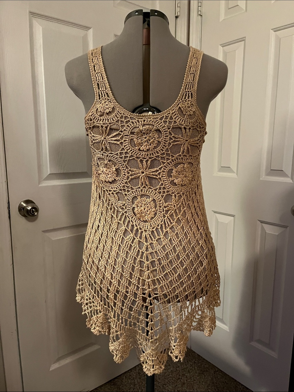 Crochet Double Lined Asymmetric Hem Tank, Tan, Size S/M - Picture 2 of 5